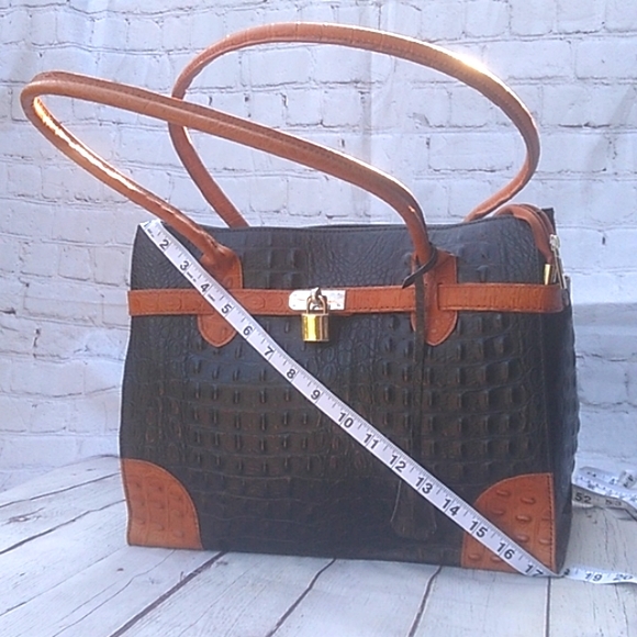 M & R MODA IN PELLE FIRENZE PURSE - Picture 4 of 12